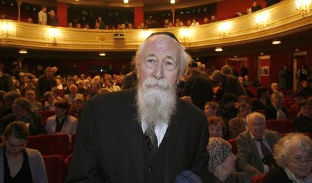 Erst einer der wichtigsten Schauspieler der DDR, dann Rabbiner: ...