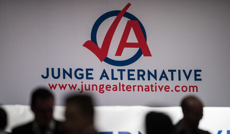 Die JA diente der AfD vor allem als Propaganda- und Fake-News-Fa... Die JA diente der AfD vor allem als Propaganda- und Fake-News-Fa...