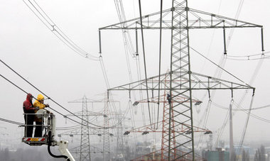 Wer auch immer künftig die Stromleitungen von E.on besitzen wird...
