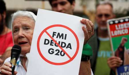 Breiter Widerstand gegen den G-20-Gipfel: Demonstration in Bueno...