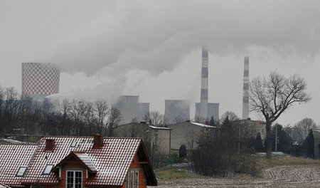 Versmogte Aussicht: Kohlekraftwerk in Bedzin in der Nähe von Kat...