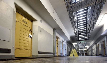Der Zellenbrand in der JVA Kleve wirft viele Fragen auf