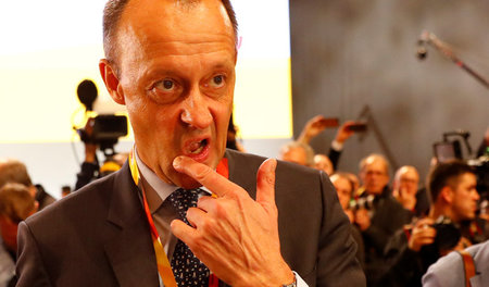 Versucht es bestimmt nochmal: Friedrich Merz am 7. Dezember auf ...