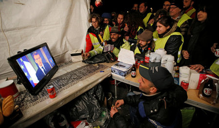 »Gelbwesten« verfolgen am Montag abend in La Ciotat bei Marseill...