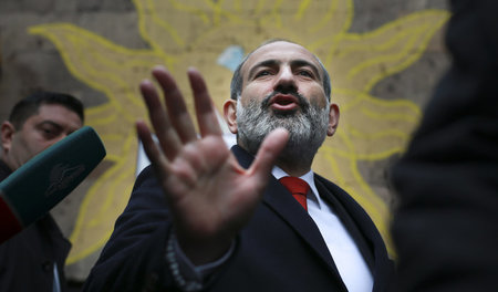 Der Gewinner der armenischen Parlamentswahl, Nikol Paschinjan, n...