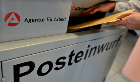 Täglich grüßt das Murmeltier: Wer in der BRD auf die Hilfe von Ä... Täglich grüßt das Murmeltier: Wer in der BRD auf die Hilfe von Ä...