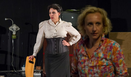 Rosa Luxemburg auf der Theaterbühne: Regisseurin Anja Panse (rec...