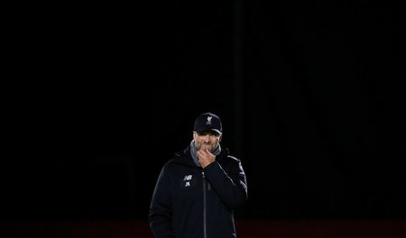 »Gab es jemals so ein enges Rennen?« fragt Red-Devils-Trainer Jü...