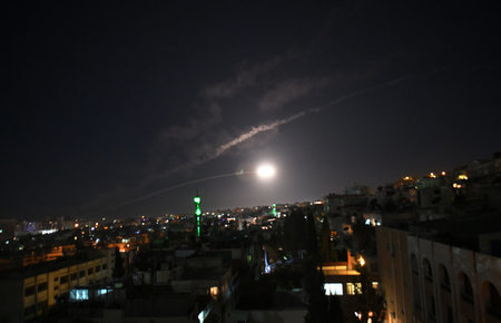 Abgefangene Rakete: Die syrische Luftabwehr hat am Dienstag aben...