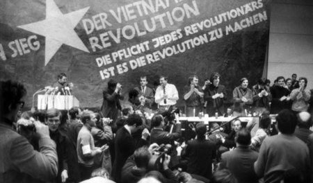 17. Februar 1968, TU Berlin: Internationale Vietnam-Konferenz, a...