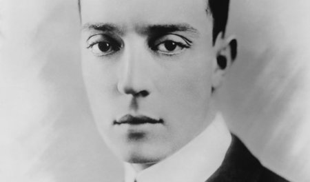 Sah immer deprimiert aus, aber nur ein wenig: Buster Keaton