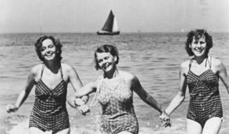 »Die Mädchen von 58«. Ferienlager waren in den 50ern keine roman...