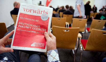 Mittlerweile nur noch online verfügbar, wird im Vorwärts die SPD...