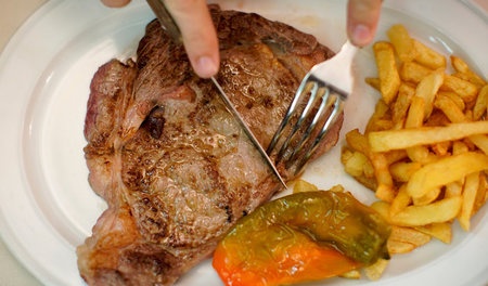 Ohne Blattgold, dafür mit Pommes: Steak für unter 1.200 Euro Ohne Blattgold, dafür mit Pommes: Steak für unter 1.200 Euro