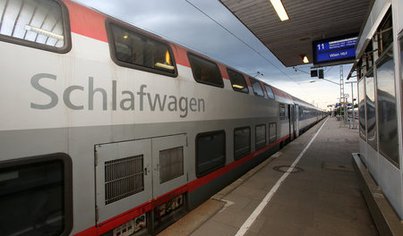 Die Österreichischen Bundesbahnen haben seit zwei Jahren die Sch... Die Österreichischen Bundesbahnen haben seit zwei Jahren die Sch...