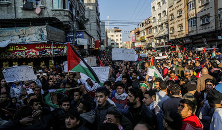 Demonstration_in_Gaz_56153445.jpg
