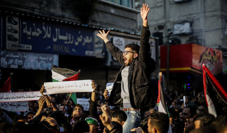 Demonstration_in_Gaz_56153412.jpg