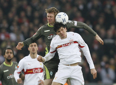 Bald zu teuer für den VfB: Mario Gomez am Samstag (3 Tore gegen ... Bald zu teuer für den VfB: Mario Gomez am Samstag (3 Tore gegen ...