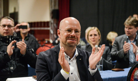 Applaus für die Ziele der Partei: Der Landesvorsitzende Andreas ...