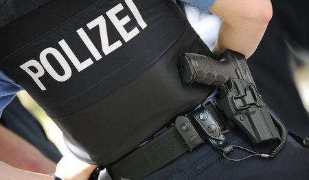 Polizeibeamtin in Frankfurt am Main, Hessen Polizeibeamtin in Frankfurt am Main, Hessen