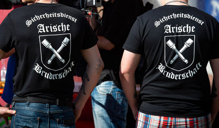 Festival_Schild_und_58737453.jpg