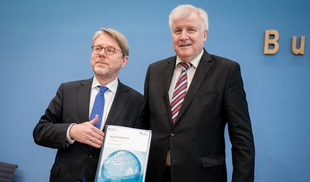 Vorstellung_der_Asyl_60081971.jpg