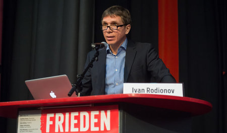 D15D0110RL-Konferenz135430.jpg
