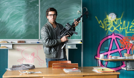 Elyas M’Barek als Aushilfslehrer Zeki Müller: »Fack Ju Göhte« Elyas M’Barek als Aushilfslehrer Zeki Müller: »Fack Ju Göhte«