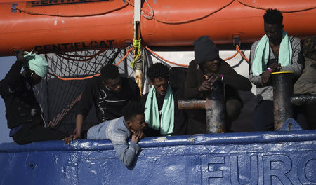 Blockiertes Rettungsschiff: Auf der »Sea-Watch 3« befinden sich ...