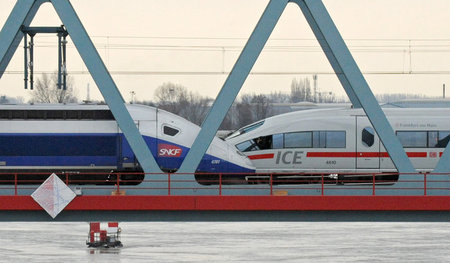 Nach dem Willen Berlins sollen Siemens und Alstom fusionieren Nach dem Willen Berlins sollen Siemens und Alstom fusionieren