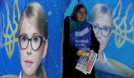 Kampagne für Julia Timoschenko: Vorwahlkampf ihrer Partei »Vater...