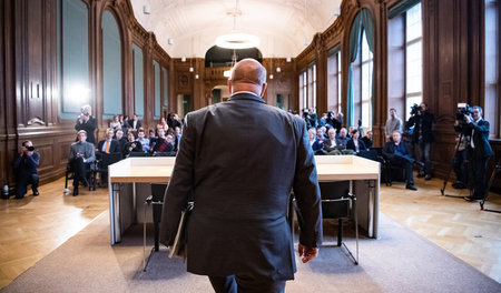 Gewichtige Argumente: Minister Peter Altmaier vor Pressekonferen...
