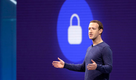 Mark_Zuckerberg_60156183(1).jpg