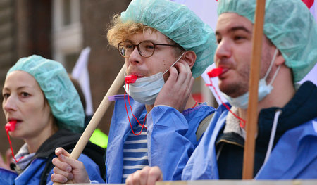 Streik_der_Pfleger_55135376.jpg