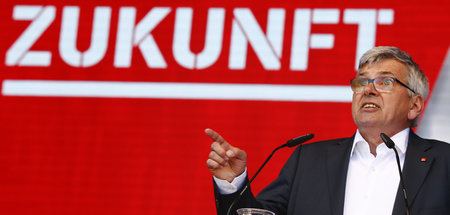 IG-Metall-Chef Jörg Hofmann preist die »einzigartige Chance unse