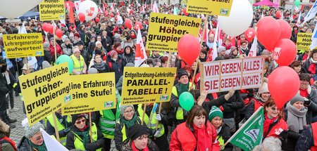 Warnstreik_der_Lande_60299428.jpg