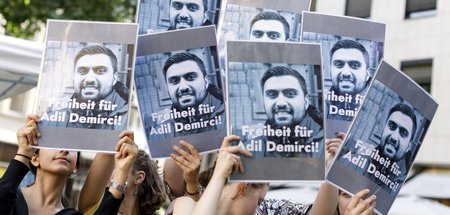 Demonstration_fuer_A_60320124.jpg