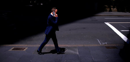 Wer ist dieser Karl Held? Hohler Mensch auf der Suche nach Gesch...