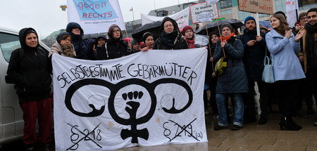 Kundgebung_zur_Strei_60120125.jpg
