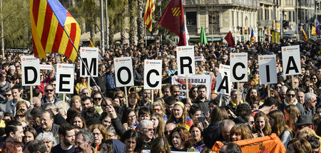 Streikkundgebung am Donnerstag vor der Universität Barcelona