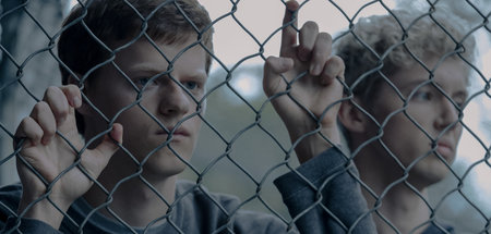 Immerhin frei von Mittelstandsorgen – Jared (Lucas Hedges) im Th...