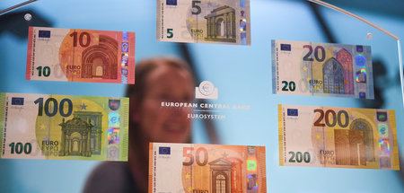 Deutschland hortet am meisten: Euro-Noten, ausgestellt in der Eu...