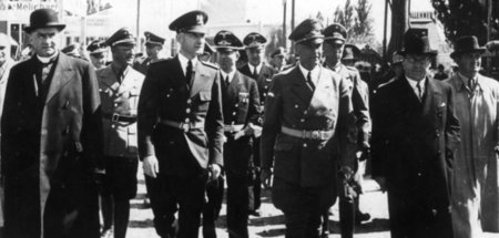 Wieso denn wegschütten? Adenauers spätere »rechte und linke Hand... Wieso denn wegschütten? Adenauers spätere »rechte und linke Hand...
