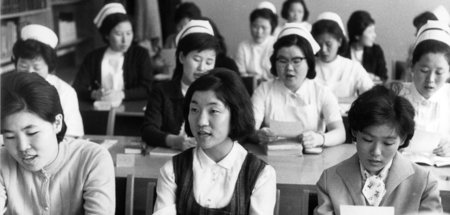 Krankenschwestern aus Südkorea beim Deutschunterricht (Frankfurt...