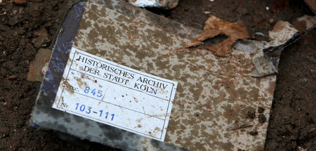 »27 Regalkilometer Archivdokumente« landeten in der Baugrube