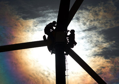 Exportschlager Windgenerator – hier wird einer in Aurora, Colora... Exportschlager Windgenerator – hier wird einer in Aurora, Colora...