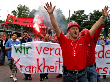 Die »alternative«-Opposition im Daimler-Werk Untertürkheim macht...
