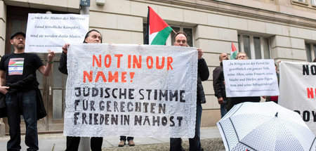 Protestaktion vor dem Bundesjustizministerium in Berlin (Dezembe... Protestaktion vor dem Bundesjustizministerium in Berlin (Dezembe...