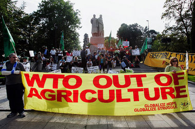 Demo der Bauernorganisation Via Campesina zur WTO-Agrarkonferenz... Demo der Bauernorganisation Via Campesina zur WTO-Agrarkonferenz...