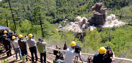 Öffentlichkeitswirksam: Nordkorea zerstört nukleares Testzentrum...